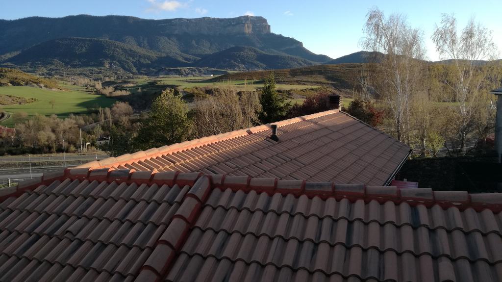 Villa O Zierzo Jaca Esterno foto