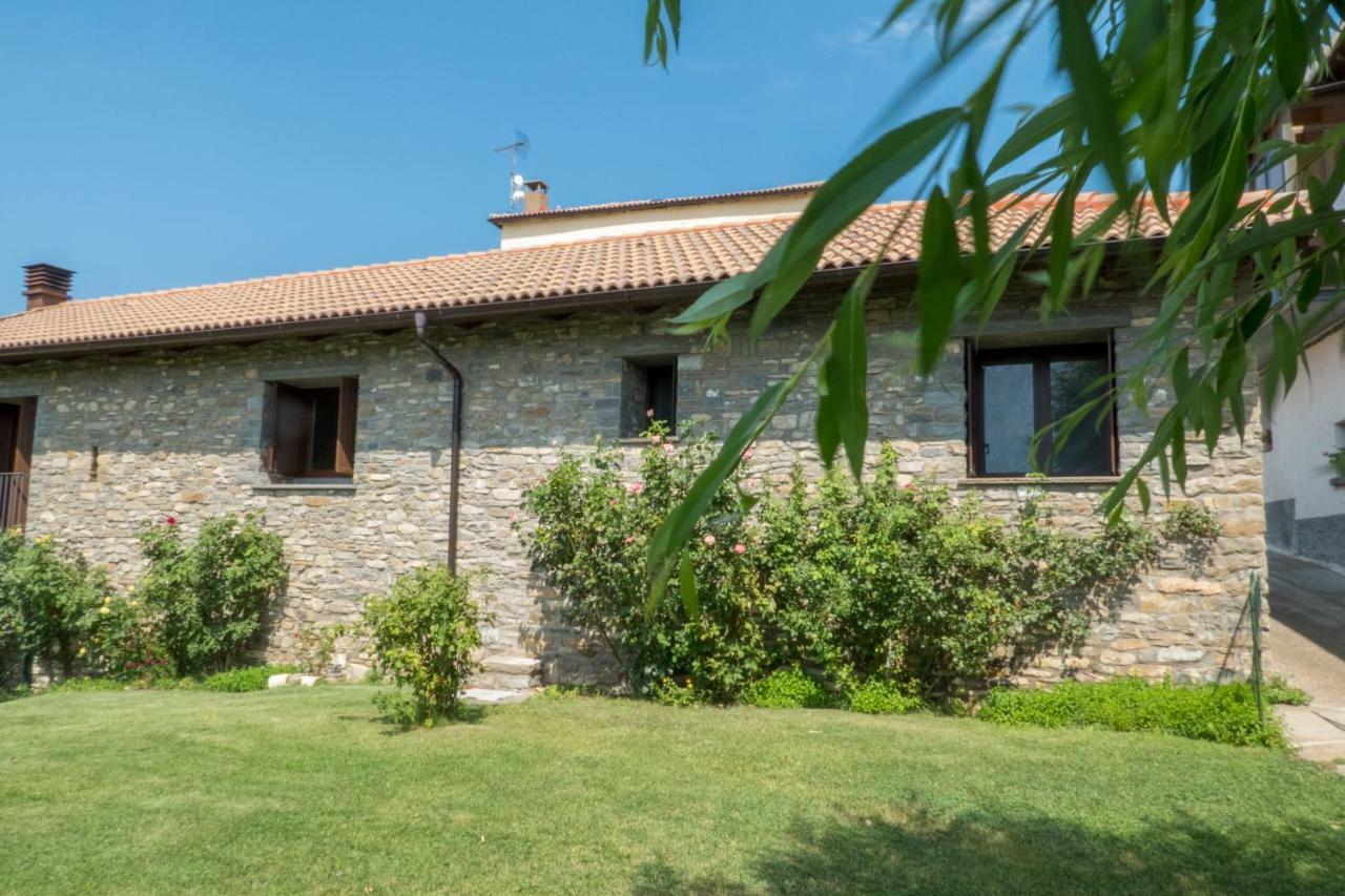 Villa O Zierzo Jaca Esterno foto