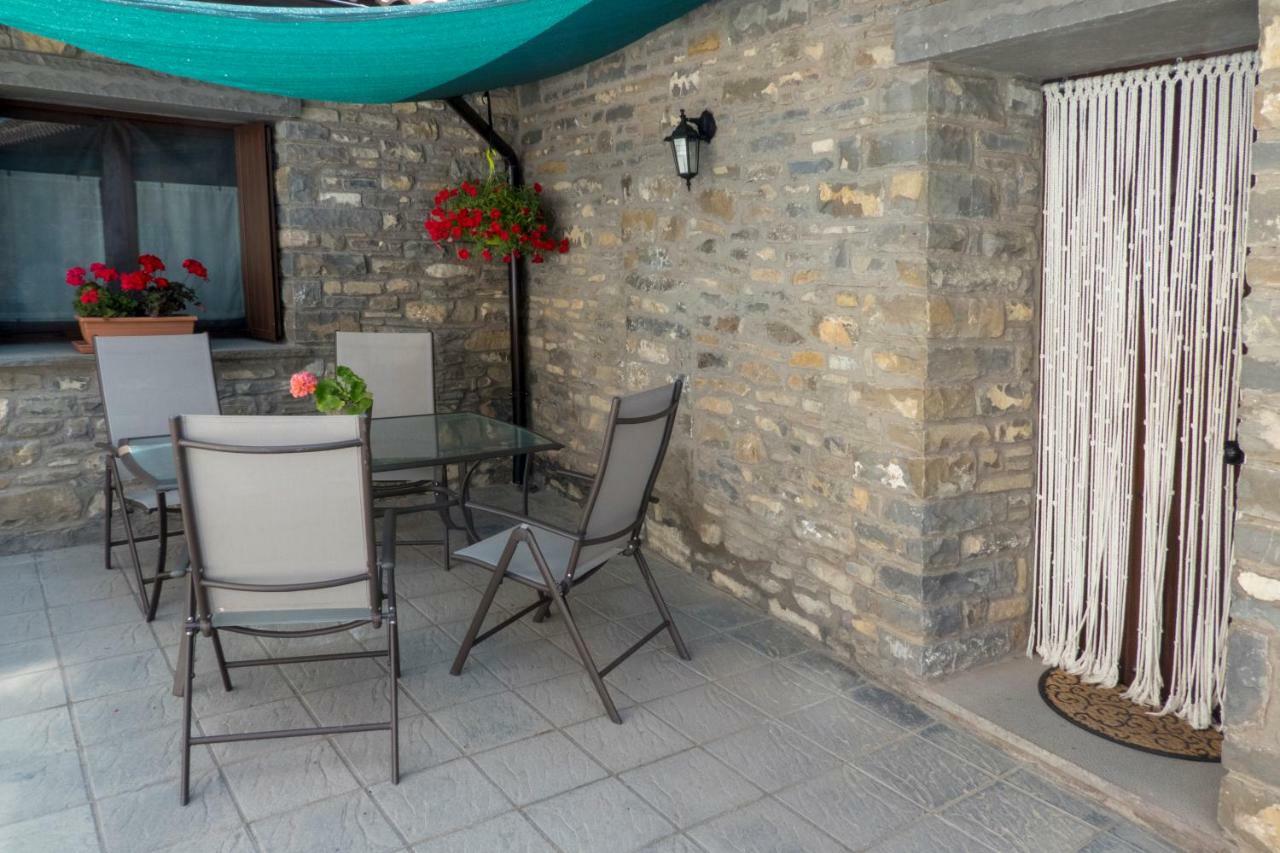 Villa O Zierzo Jaca Esterno foto